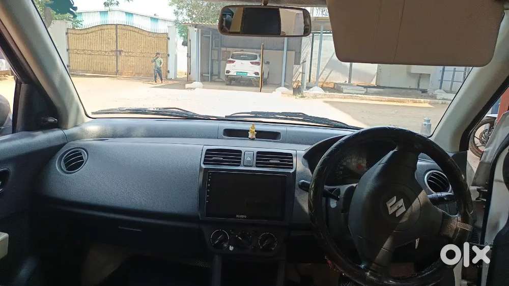 Maruti Suzuki Dzire 2015 Diesel Well Maintained