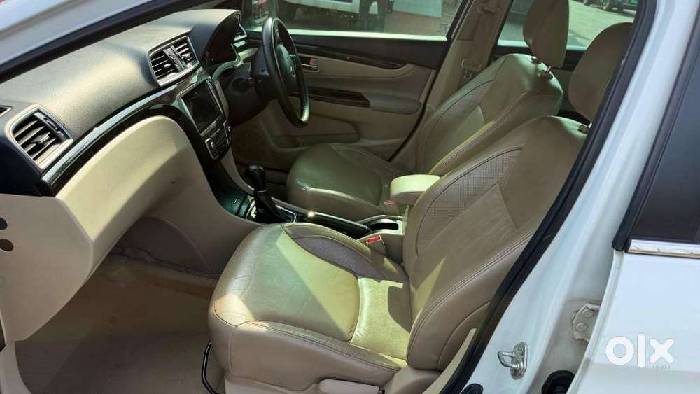 Maruti Suzuki Ciaz Alpha 1.5 At, 2017, Petrol