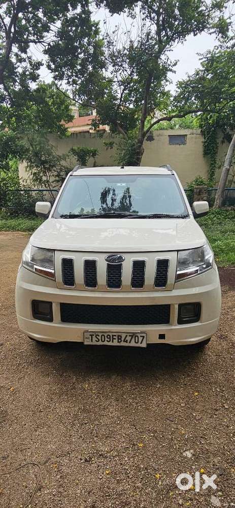 Mahindra Tuv 300 T6 Plus, 2018, Diesel