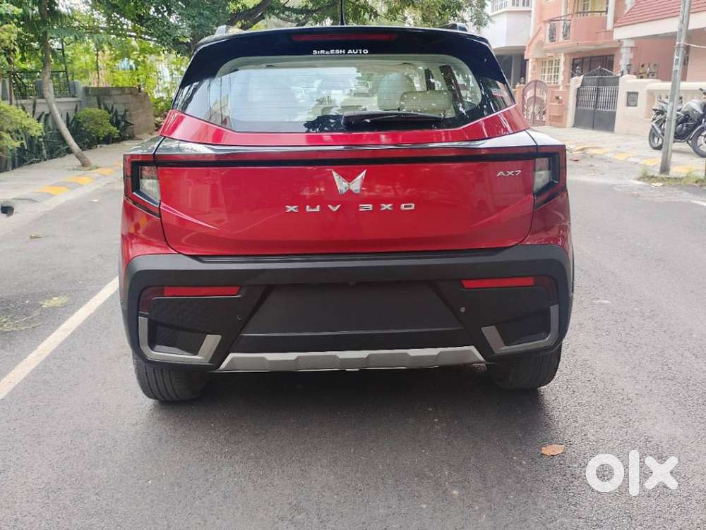 Mahindra Xuv 3xo Ax7l 1.2 Petrol At (pg), 2024, Petrol