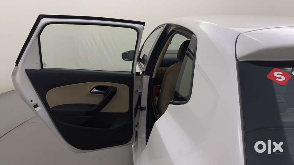 Volkswagen Polo 2009-2013 Petrol Highline 1.2l, 2015, Petrol