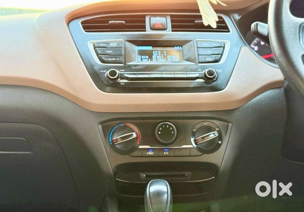 Hyundai Elite I20 [2018-2020] 1.2 Magna Executive Cvt, 2018, Petrol