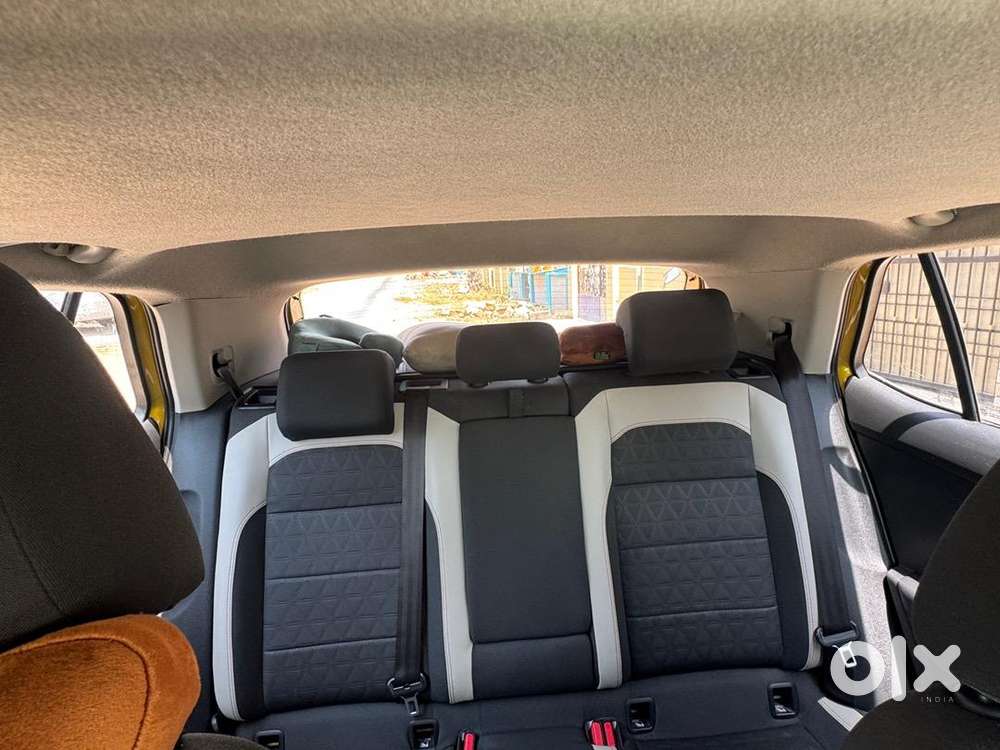 Volkswagen Taigun 2021 Petrol Showroom Maintained