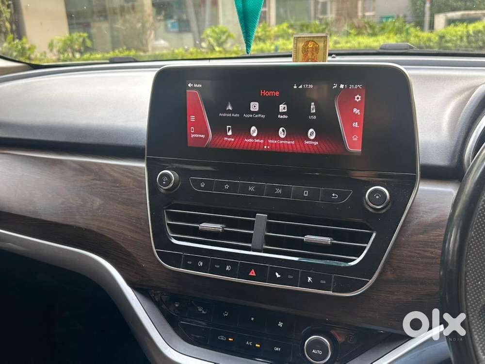 Tata Harrier Automatic Top Model