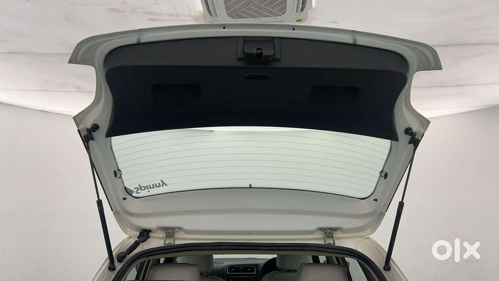 Volkswagen Polo Petrol Highline 1.2l, 2014, Petrol