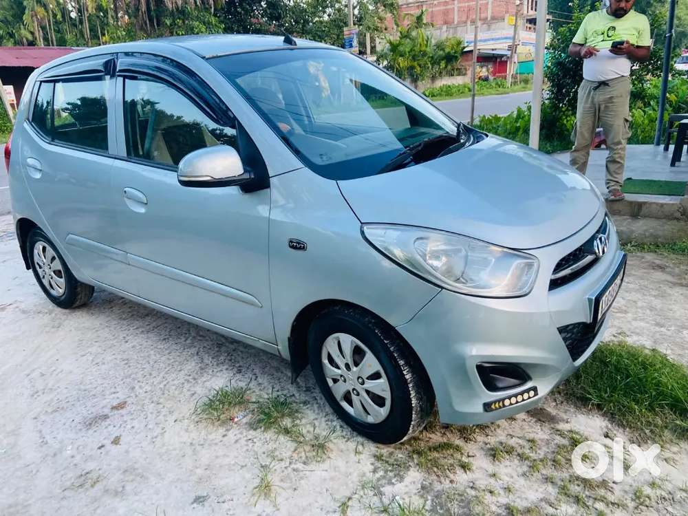 Hyundai I10 Sportz Petrol 2013