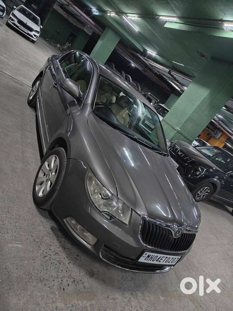 Skoda Superb 1.8 Elegance Tsi At, 2011, Petrol