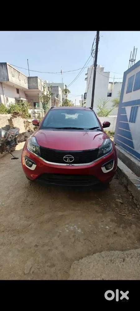 Tata Nexon Xz Plus Top Model With Scratch Less Condition Single Handed