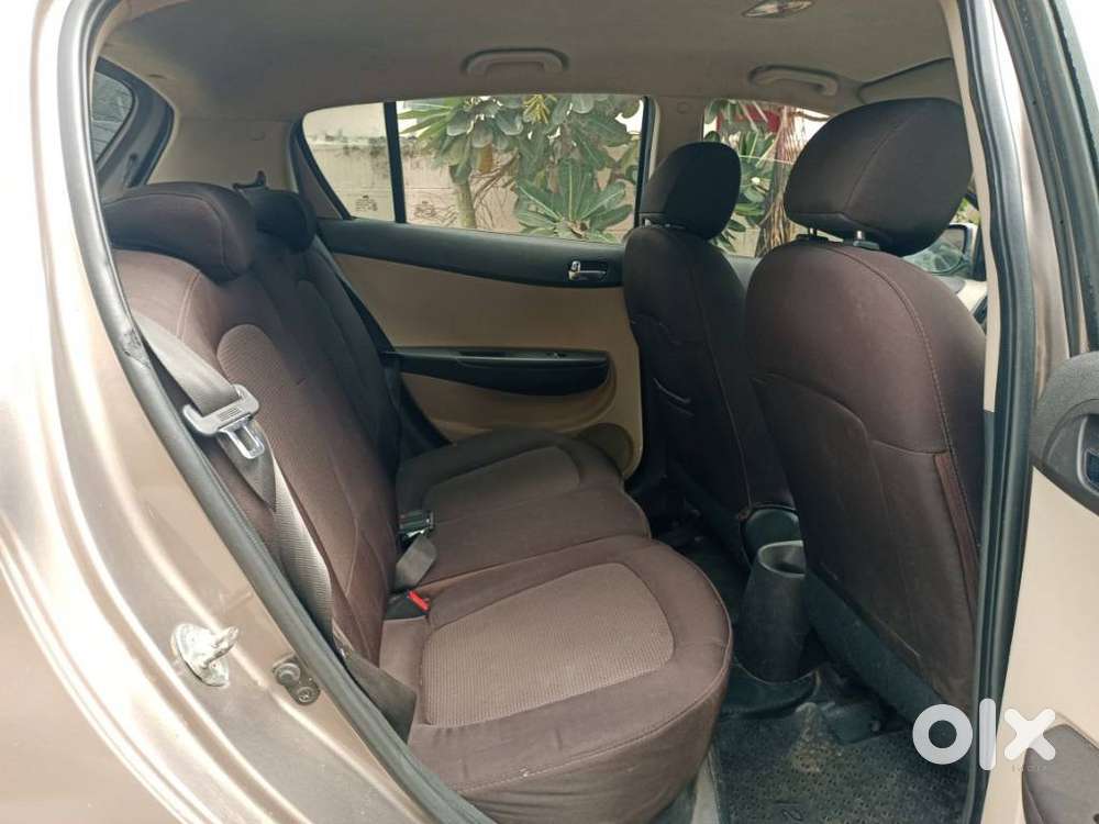 Hyundai I20 2015-2017 Sportz Option 1.4 Crdi, 2013, Diesel