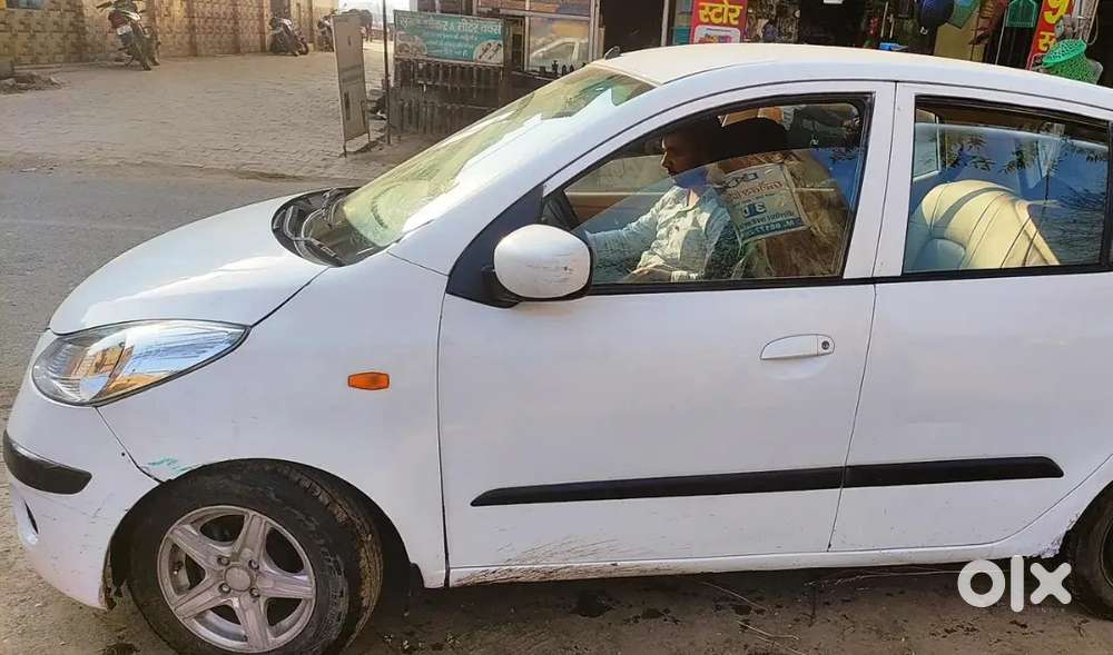 Hyundai Grand I10 2010 Cng & Hybrids 100000 Km Driven