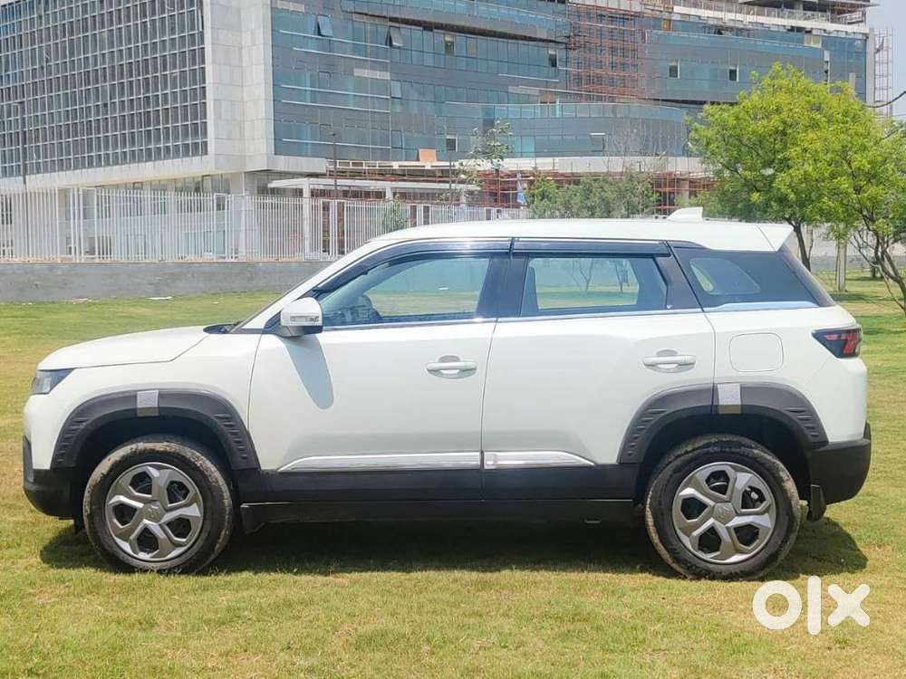 Maruti Suzuki Brezza Lxi S-cng, 2024, Cng & Hybrids