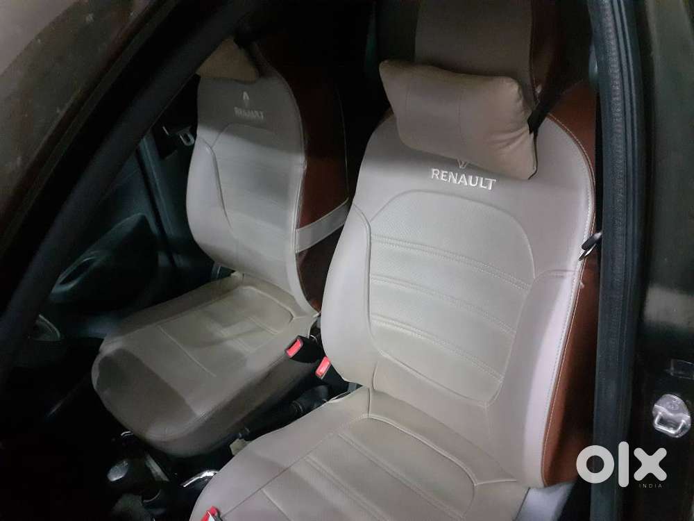 Touch Screen Navigation System With Reverse Camera View