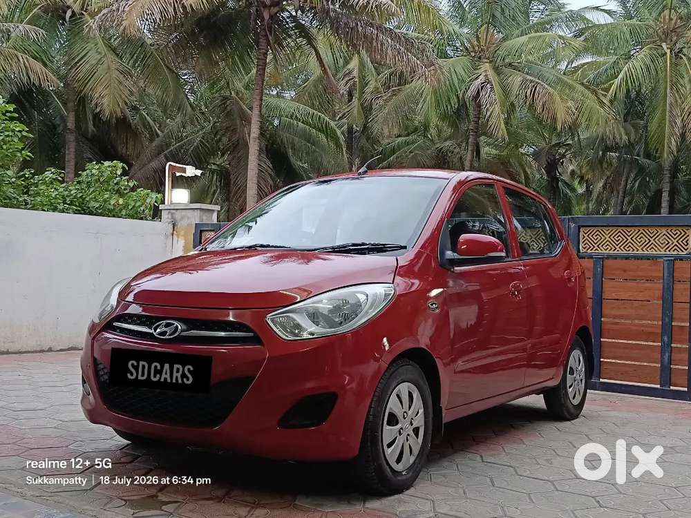 Hyundai I10 Sportz 2012 Petrol