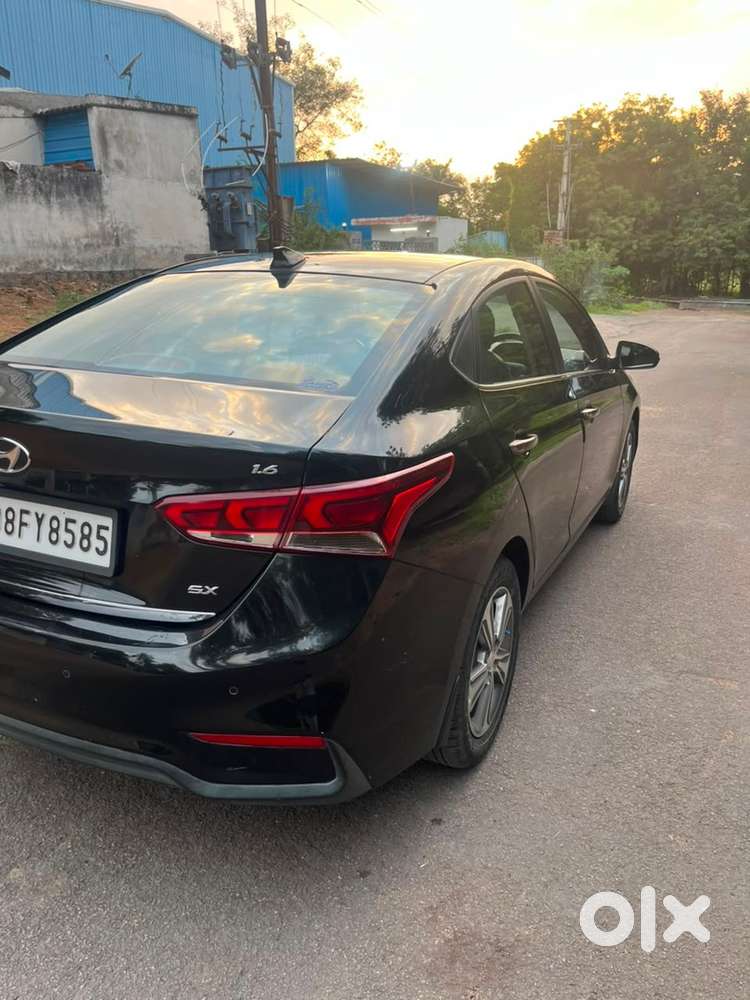 Hyundai Verna Petrol 2018