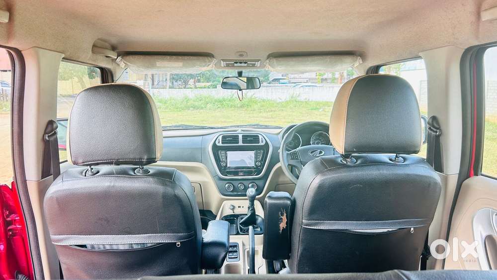 Mahindra Tuv 300 T10, 2018, Diesel