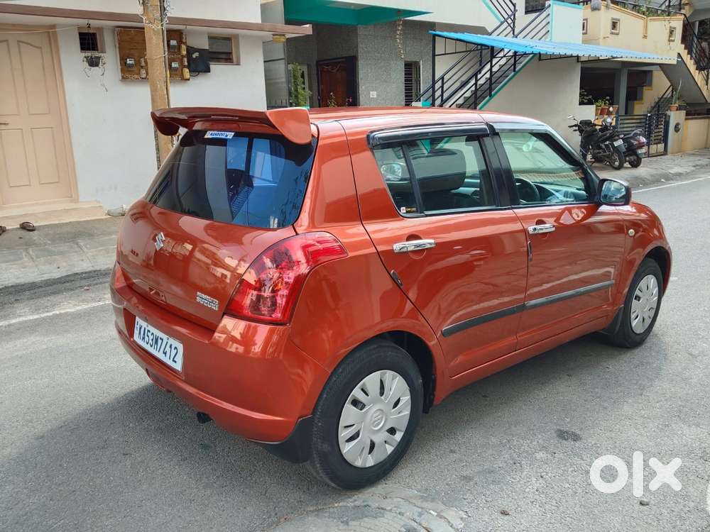 Maruti Suzuki Swift LXi BSIV, 2007, Petrol