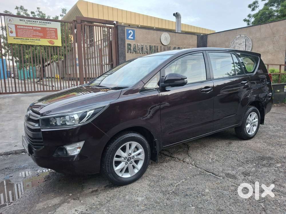 Toyota Innova Crysta 2.7 Gx At, 2020, Petrol