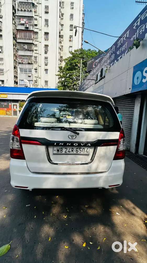 Toyota Innova 2012 Diesel Well Maintained