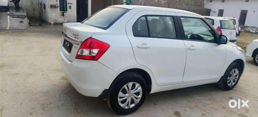Maruti Suzuki Dzire 1.2 Vxi, 2015, Petrol