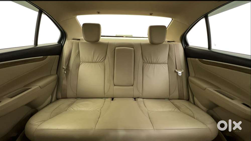 Maruti Suzuki Ciaz Alpha 1.5 At, 2022, Petrol