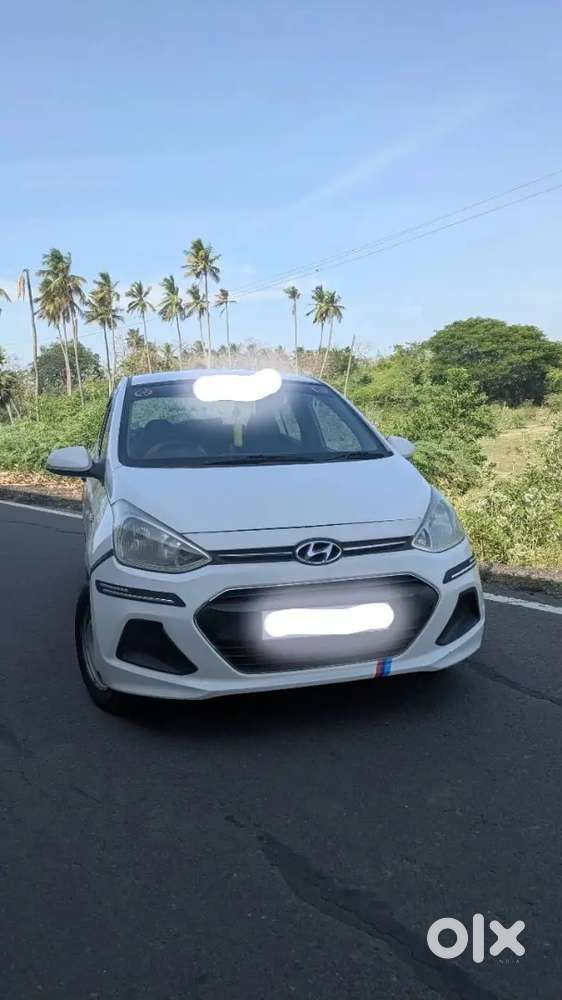 Hyundai Xcent 2016