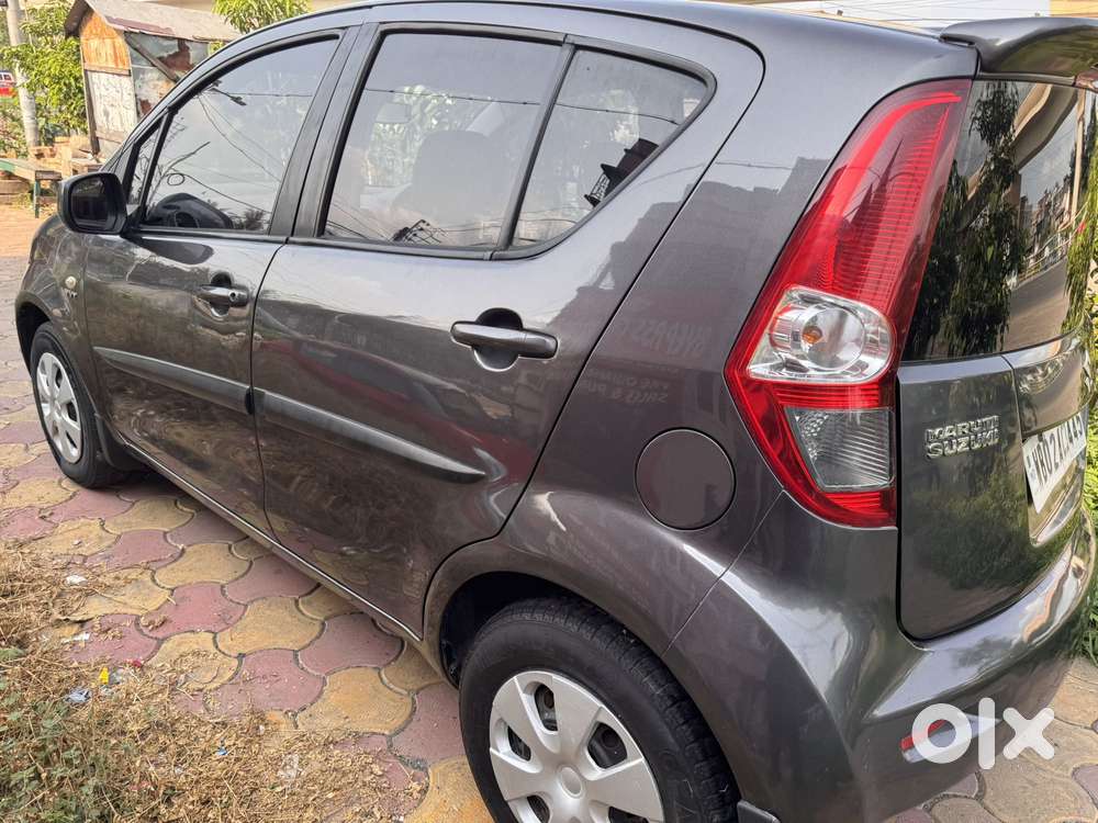 Maruti Suzuki Ritz Vxi, 2013, Petrol