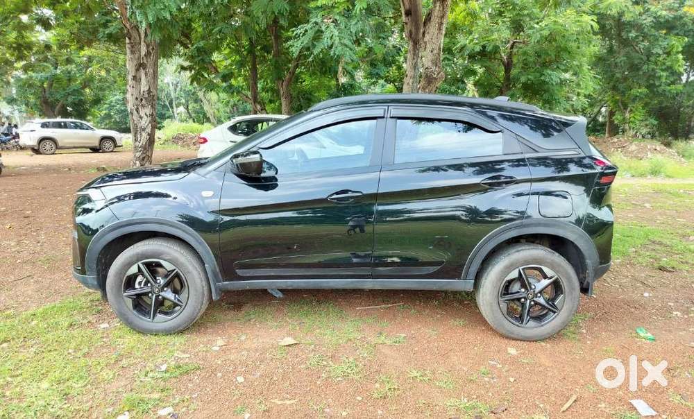 Tata Nexon Creative Plus S 1.2 Revotron Petrol 6 Mt, 2024, Petrol