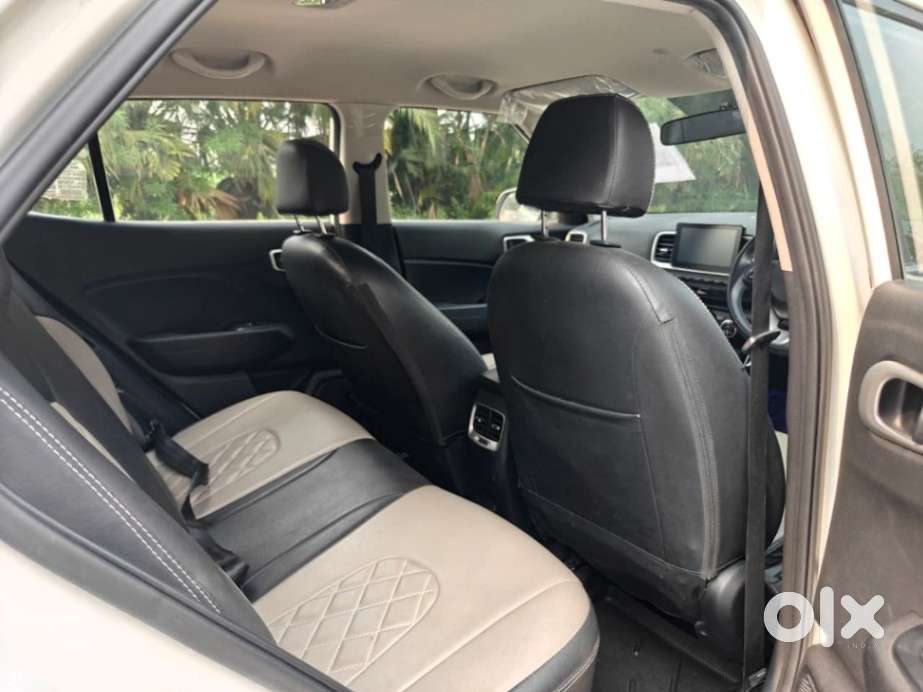 Hyundai Venue 1.2 S Plus, 2021, Petrol