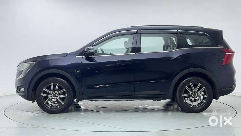 Mahindra Xuv700 2.2 Ax 7 Diesel Mt Luxury Pack Str, 2023, Diesel