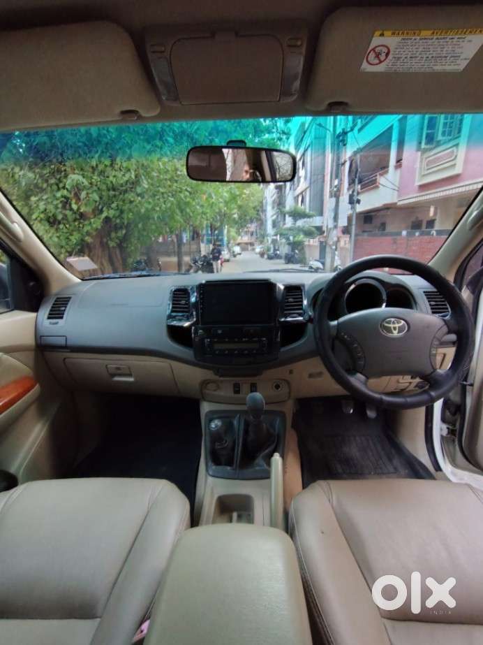 Toyota Fortuner 3.0 4x4 Manual, 2011, Diesel