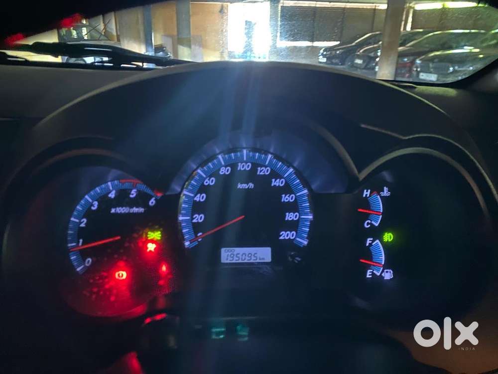 Toyota Fortuner 2011-2016 4x4 Mt, 2012, Diesel