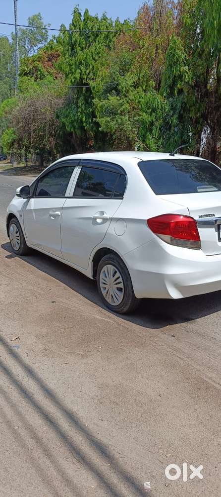 Honda Amaze 2013-2016 E I-vtech, 2015, Diesel