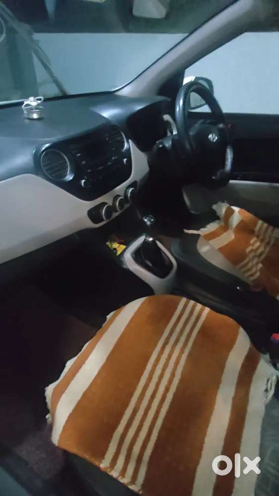 Hyundai Grand I10 Sportz 2014