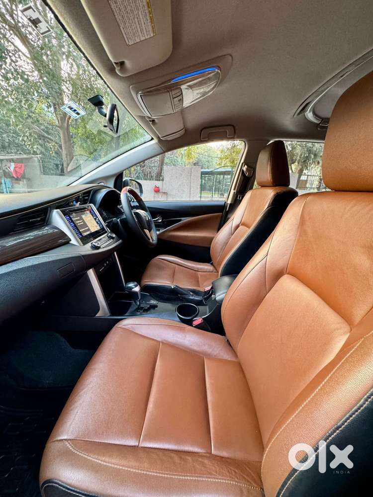 Toyota Innova Crysta [2016-2020] 2.4 Zx At 7 Str, 2016, Petrol