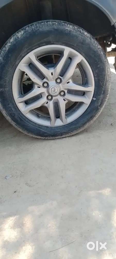 रेनाल्ट टीरीबर