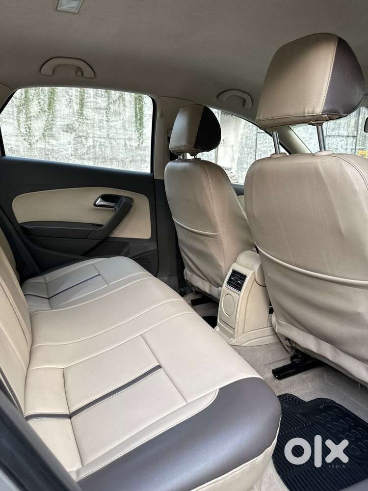 Volkswagen Vento Petrol Highline, 2015, Petrol