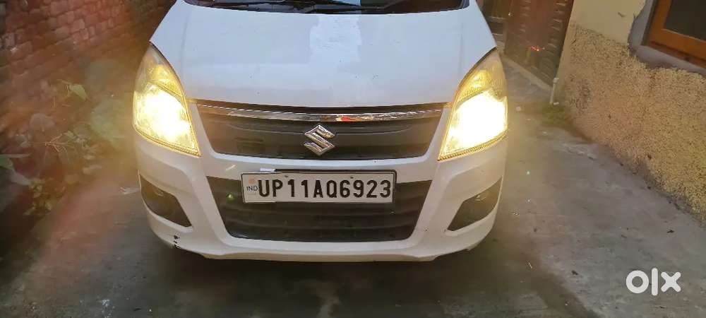 2nd Owner Maruti Wagon 2013 Petrol