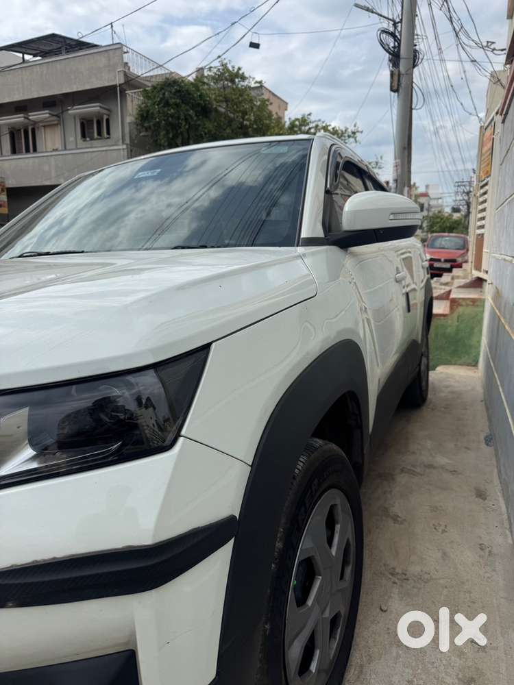 Maruti Brezza Lxi S-cng 2025