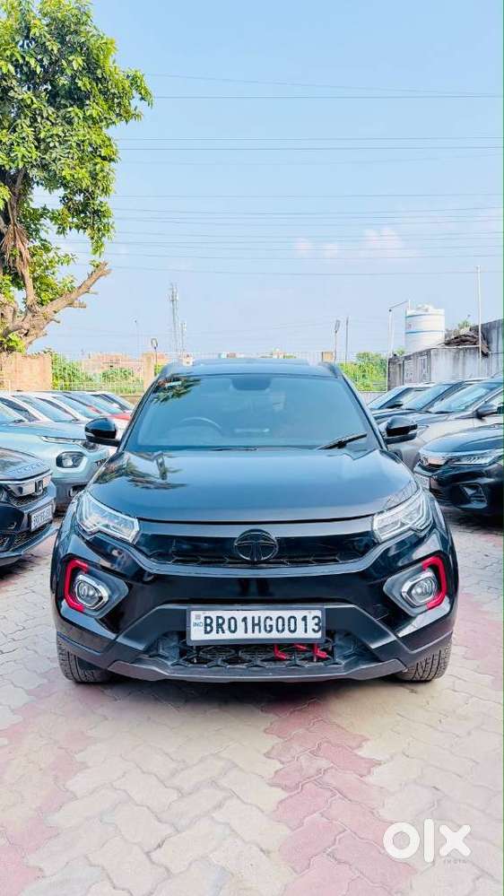 Tata Nexon 1.2 Revotron Xz Plus Luxs Red Dark Edition Amt, 2023, Die..