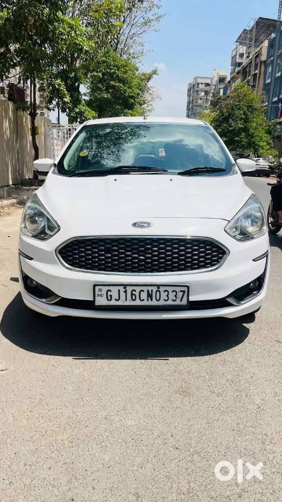 Ford Figo 2012-2015 Petrol Titanium, 2019, Petrol