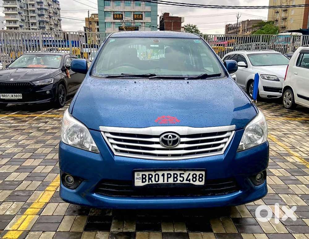Toyota Innova 2.5 Vx 7 Seater Bs Iv, 2012, Diesel