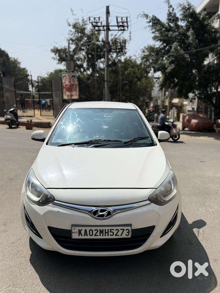 Hyundai I20 2012-2014 Magna 1.4 Crdi (diesel), 2013, Diesel