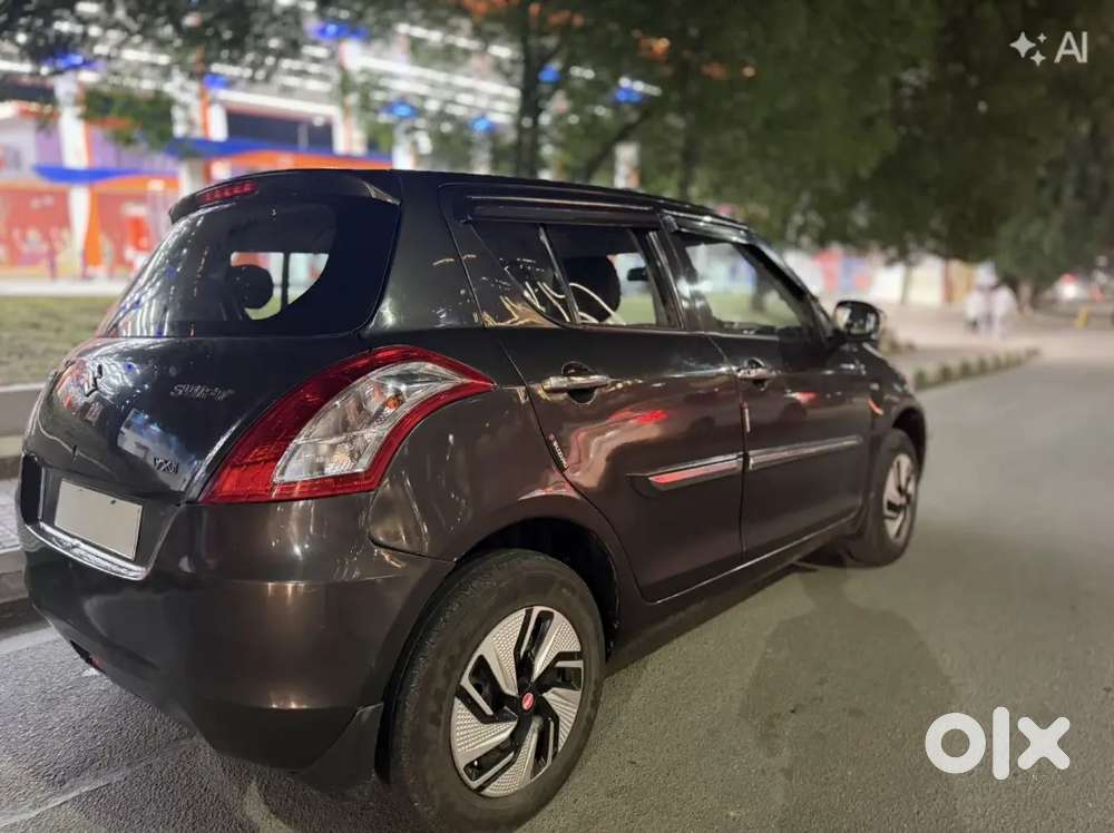 Maruti Suzuki Swift Petrol 2017