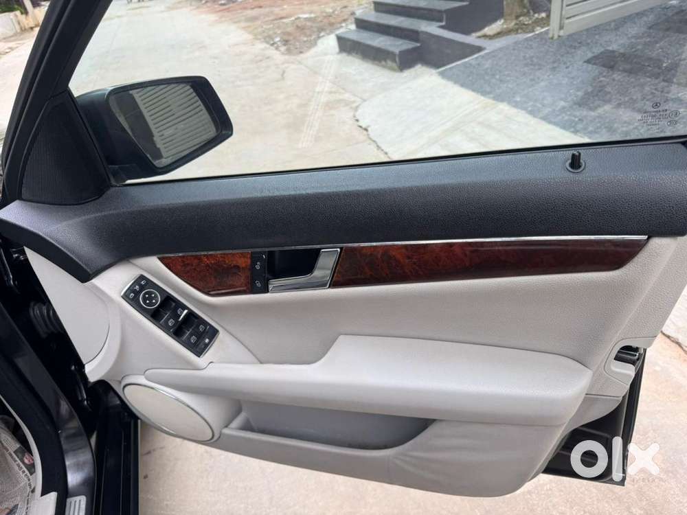 Mercedes-benz C-class 2012
