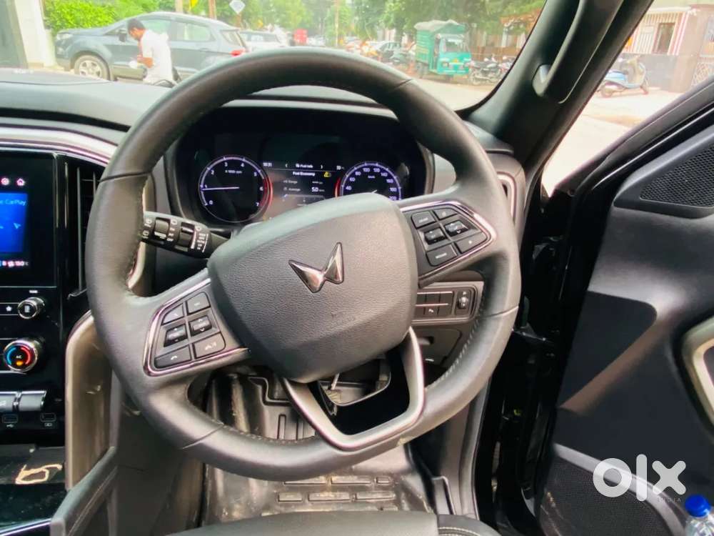 Mahindra Scorpio-n 2.0 Z8 L Petrol At 7 Str, 2025, Petrol