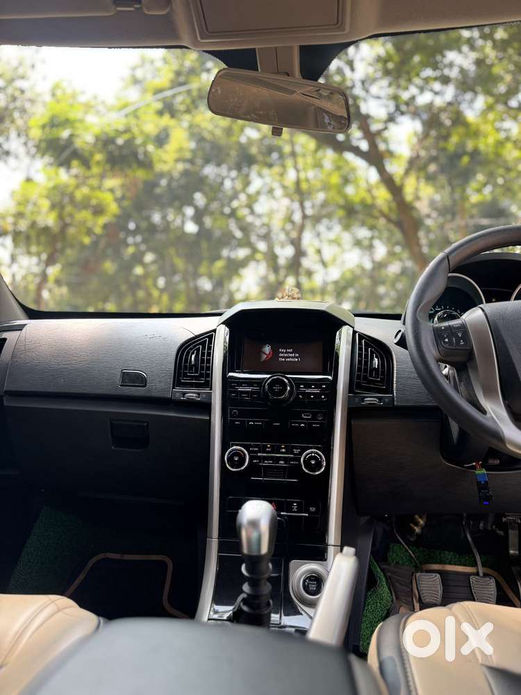 Mahindra Xuv500 W7, 2020, Diesel