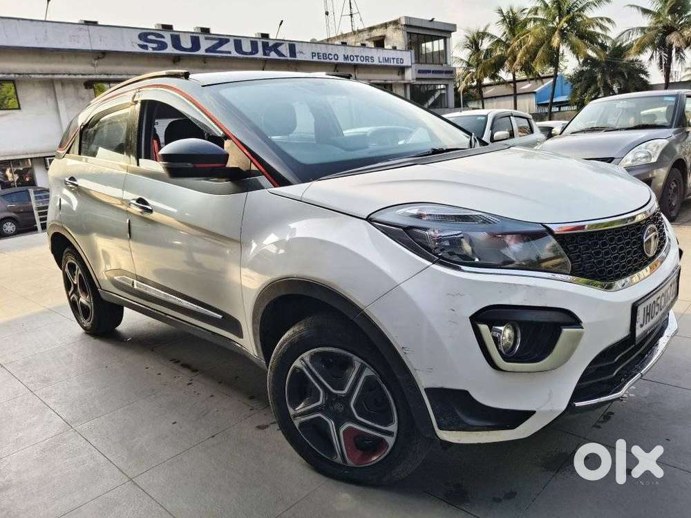 Tata Nexon 1.2 Revotron Xm (s), 2019, Petrol