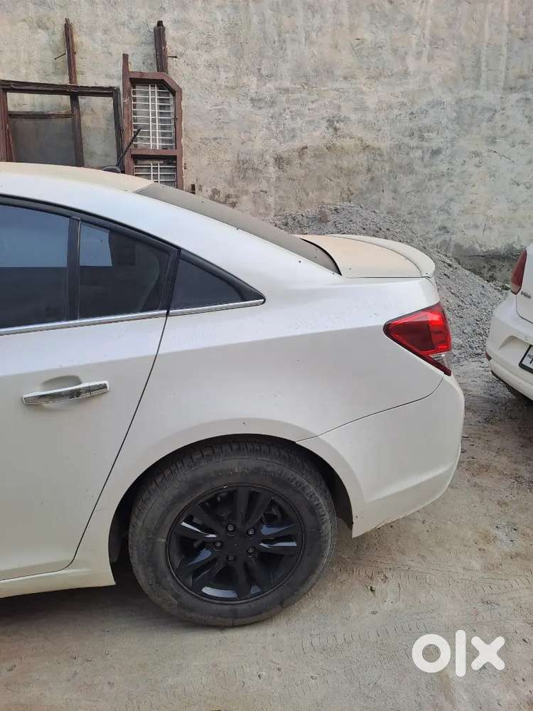 Chevrolet Cruze 2017 Diesel Well Maintained,