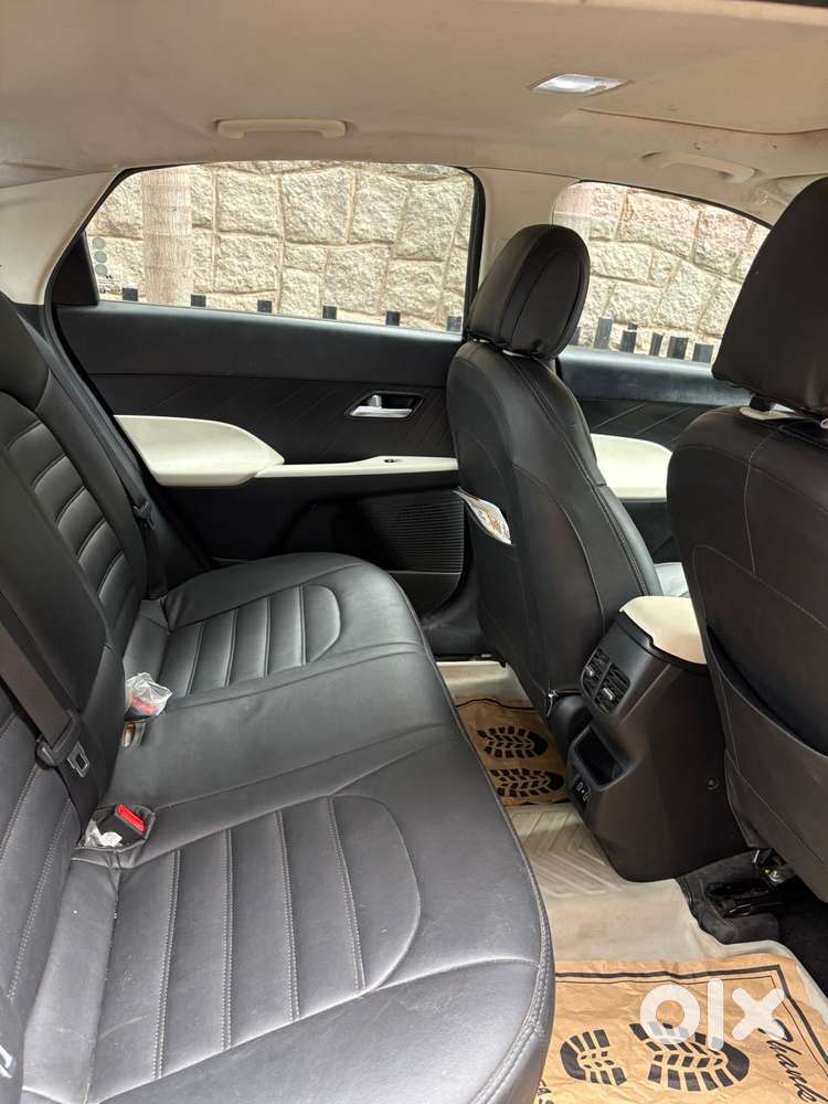 Hyundai Verna 1.5 Sx Petrol Mt, 2025, Petrol