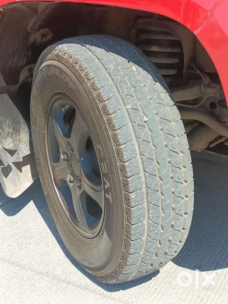 Mahindra Tuv 300 2016 Diesel 65000 Kms Driven